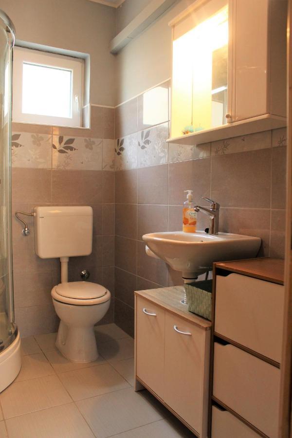Apartmani Andrija Jezera Exteriér fotografie